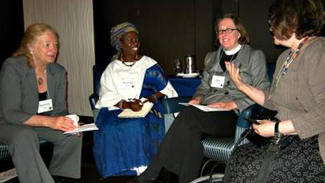 WSF_4WomenDIscussing